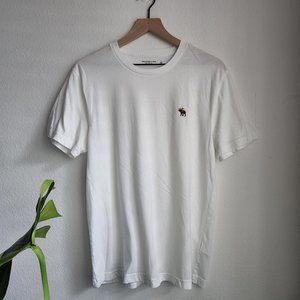 Abercrombie & Fitch Men's Signature Icon Crew Neck Short Sleeve Tee in Large